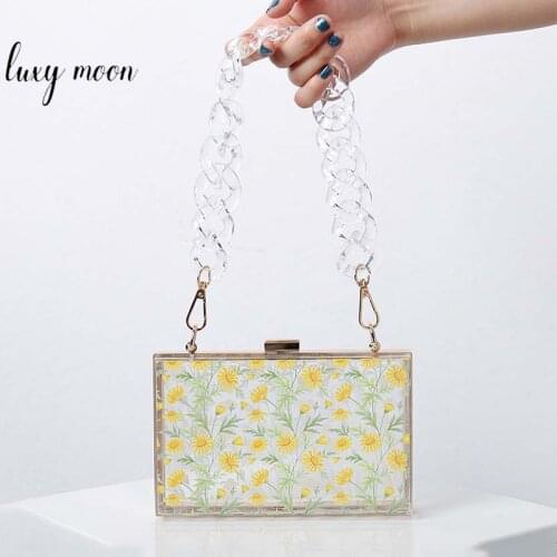 Transparent Daisy Clutch Evening Bag for Women Acrylic Party Purse Pearl Chain Handbag Elegant Should Bag ZD1938
