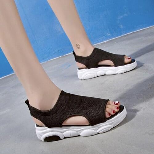Sponge Cake Casual Shoes Woman 2020 Summer Women Sandals Female New Thick Bottom Flat Platform Air Mesh Beach Sandals Plus Size