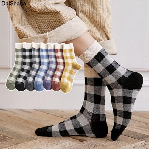 DaiShana Retro Style Square Geometric Socks Hip-Hop Korean Fashion Ladies Socks Breathable Sweat-absorbent Non-slip Ankle Socks