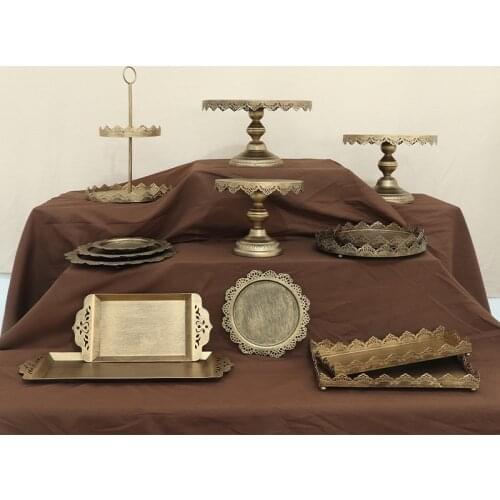 Cake Stand Wedding Decoration Bread Tray European Retro Golden Iron Plate Dishes Dessert Display Stand Hotel Plates Dinnerware