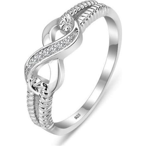 Fashion Cute Crossed Figure 8 Lover Ring Jewelry Classic Lady Crystal Engagement Wedding Rings for Woemn Party Best Gift