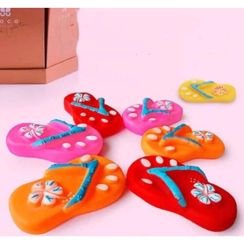 Random 1 Pcs Big Dog Chewing Toys Plastic Sports Shoes Will Ring Lovely Sound Small Interactive Pet Toy Dog Creative Wholesale