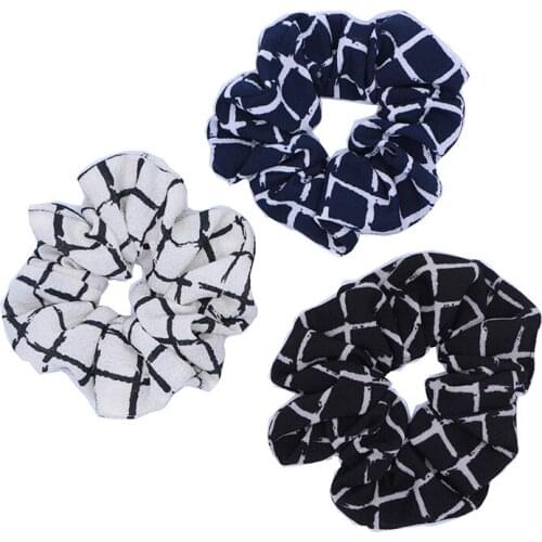 New arrival Fashion women pretty big plaid Hair bands basic wild hair scrunchies girls hair Tie Accessories Ponytail Holder