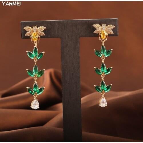 Tropical Temperament Plant Leaf Long Dangle Earrings for Women Bee Color High-end Luxury Jewelry Shiny Fashion Accessories