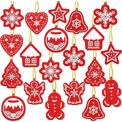 20 Pieces Christmas DIY Artificial Diamond Painting Gift Tags Resin Painting Handicraft Cards Winter DIY Diamond Key Chain