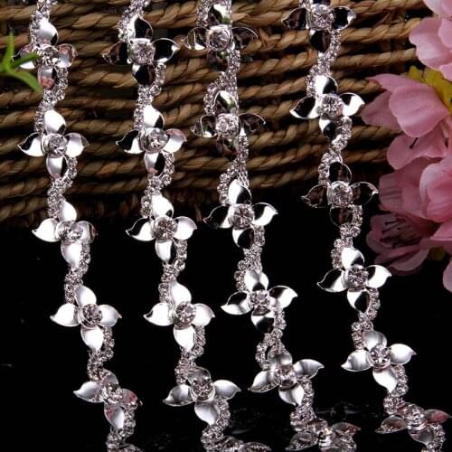 Free Shipping 5 yards Crystal Rhinestone Trim, Rhinestone Applique, Wedding Applique,Rhinestone Chain MALI032