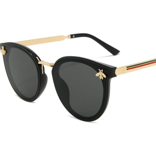 Vintage Sunglasses Women Cat eye Plastic Frame Sun glasses Ladies Gradient Lens Fashion Brand Design Sunglasses oculos