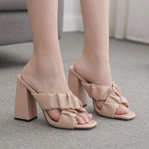 Female Shoes Low Cross-Tied Slippers Casual Square heel Slides Women Heels Big Size 2021 Luxury Block High Fashion Basic Rome Fa