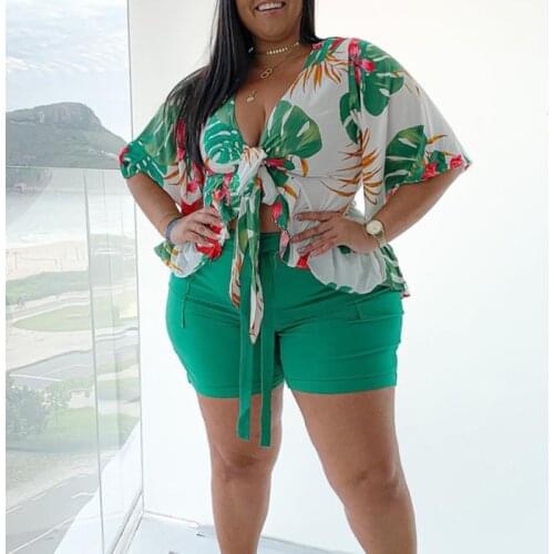 Sexy Summer Two Piece Outfits Set Shorts Flower Printed Women V-neck Tops And Shorts Beach Clubwear Suits Plus Size L~4XL 2021