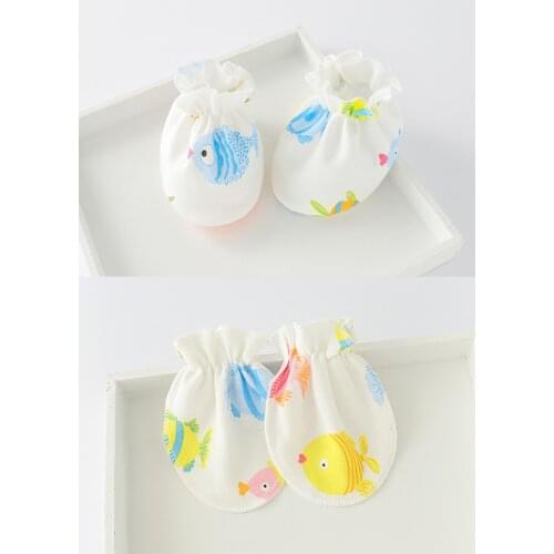 Summer 4 Pairs Newborn Baby Anti Scratching Soft Cotton Gloves Foot Cover Set Cute Cartoon Infant Anti-Scratch Mittens Socks