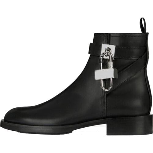 2021 Autumn Winter Genuine Leather Chelsea Boots Metal Lock Fashion Flat-heel Martin Short Boots Plus Size Womens Boot Shoes