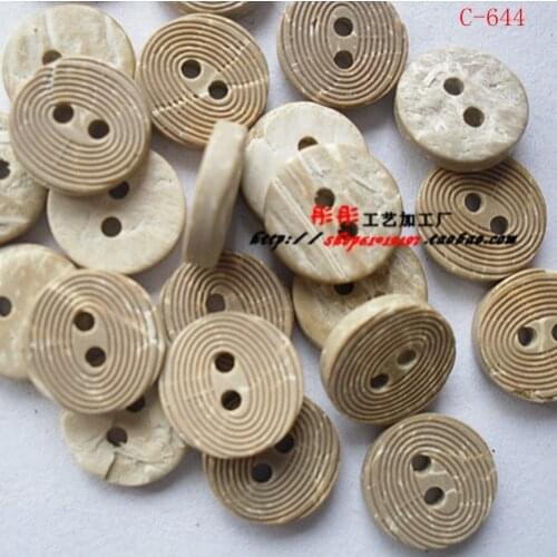 100 pieces/lot Natural Coconut Buttons Grament Buttons Diy Beads - 11mm C644