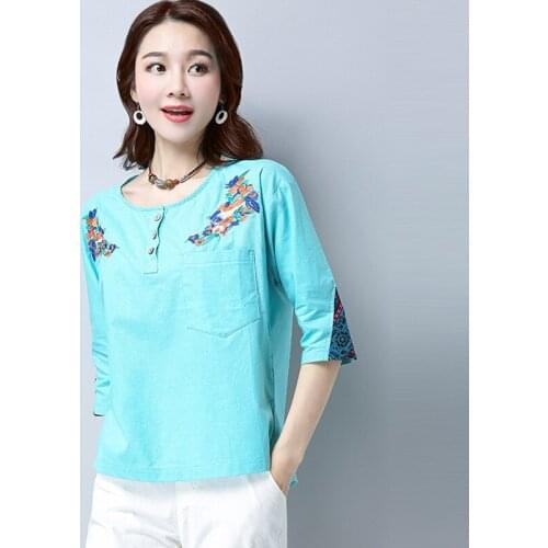 2017 Summer Women Casual Tops , 3/4 Sleeve White Blue Embroidery Flowers Loose Linen Blouse For Women , Female Woman Blouses