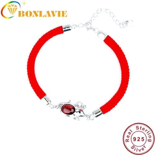 BONLAVIE Red Bracelets