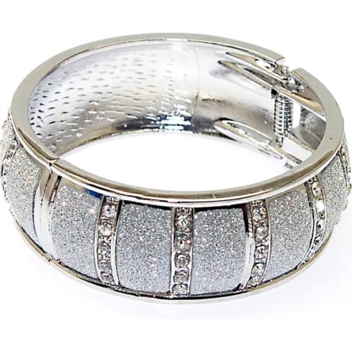 Trendy Imitation Rhodium Plated Crystal Buckle Openable Bangles With Shimmering PU Lated Bashion Bangles For Women Gift