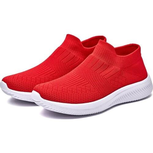 New Style Flying Shoes Breathable Fashion All-Match Pink Light Green Red Sports Shoes Soft Sole Casual Work Non-Slip Womens