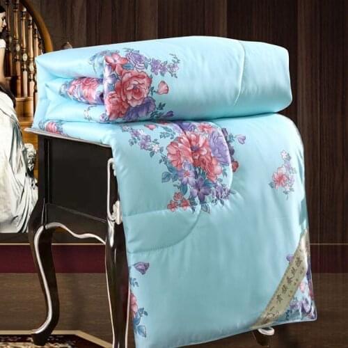 Nordic Silk Quilt Gift Quilt Cool in Summer Air-conditioning Quilt Single and Double Mattress Warm and Thick Quilt in Winter