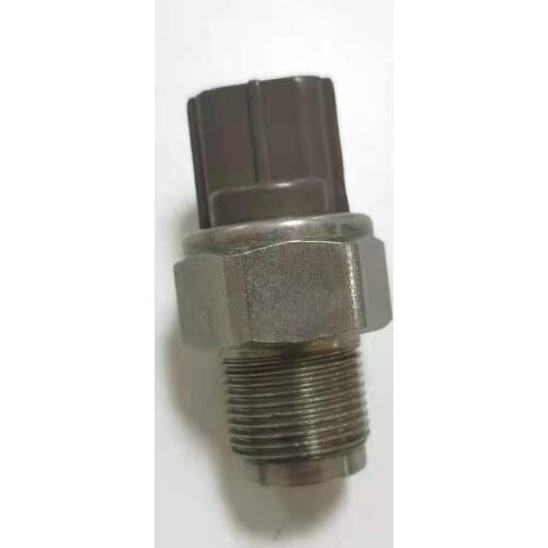High quality FUEL RAIL HIGH PRESSURE SENSOR FOR NAVARA D40 2.5 3.0 DCI 499000-6131