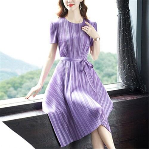 Spring and summer new dress women 2021 fashion loose and thin color matching heavy industry Miyake pleated dress dress women