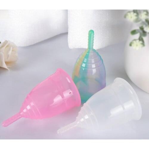 1PCS Colorful Menstrual Cup Medical Grade Silicone Sterilizing Cup Women Lady Menstrual Period Cup Feminine Hygiene Products