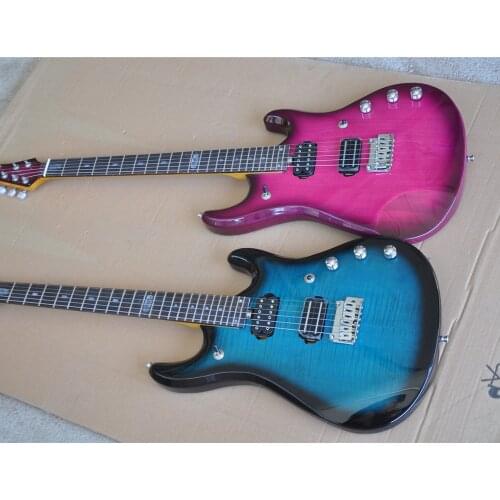 Factory custom Electric Guitar with Chrome Hardware,Rosewood fingerboard,Maple neck,Provide customized services