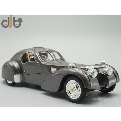 1:28 Diecast Metal Model Toys F-Bugatti Type 57SC Pull Back Vintage Car With Sound & Light