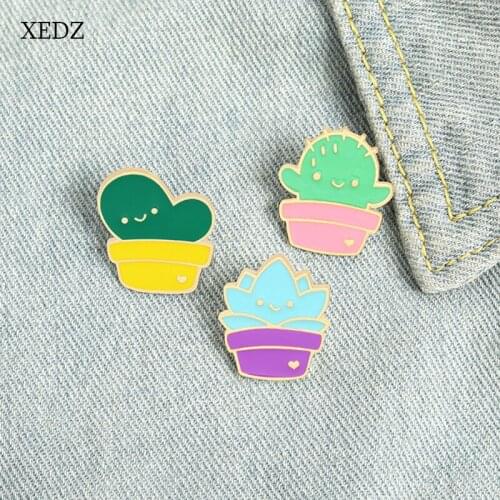 XEDZ Cartoon Cat Fries Burger Cola Pizza Enamel Brooch Fashion Cute Animal Fast Food Gourmet Badge Jewelry Gift For Friends
