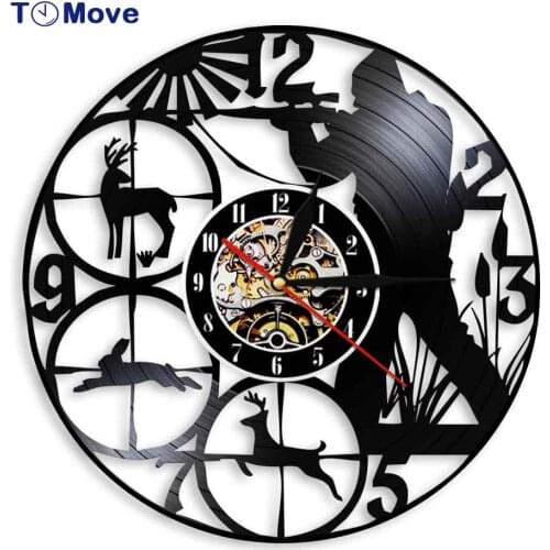 Hunting Club Vinyl Record Wall Clock Wildlife Woodland Hunting Animals LED Wall Clock Battery Operated Shot Target Hunters Gift