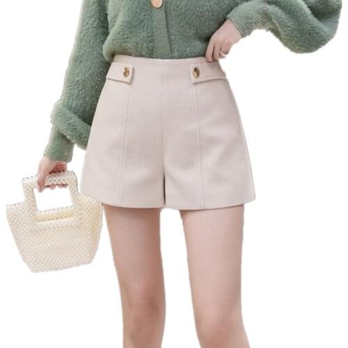 New 2020 Casual Comfortable Woolen Shorts Women High Waist Shorts Autumn Winter Elegant Slim Wide Leg A-line Shorts S533