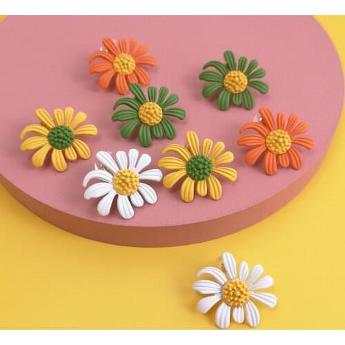 Cute Flower Stud Earrings Simple Yellow White Daisy Earrings For Women Fashion Jewelry Earring Brincos Accessories
