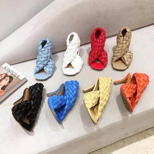 2021 New Sexy Femmes Cross Woven PU Fabric Sandales Summer Peep Toe High Heel Fashion Soft Leather Slides Ladies Gladiator Party