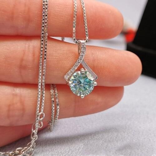 Inbeaut New Arrival Excellent Cut Pass Diamond Test 1-2 ct D Color Good Clarity VVS1 Moissanite Pendant Necklace for Women Gift