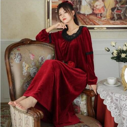 Women Winter Warm Velvet Lace Round Collar Long Nightgowns Plus Size Thicken Full Sleeves Night Dress Princess Vintage Sleepwear