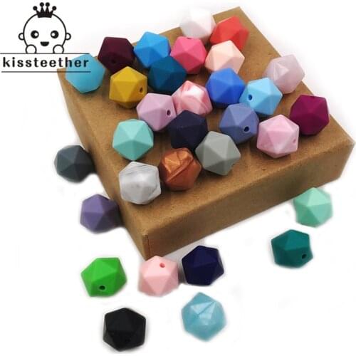 BPA Free Food Grade 17mm Silicone Icosahedral Geometric Polygon Beads Chew Soft Silicone Baby Teething Beads Silicone Teether