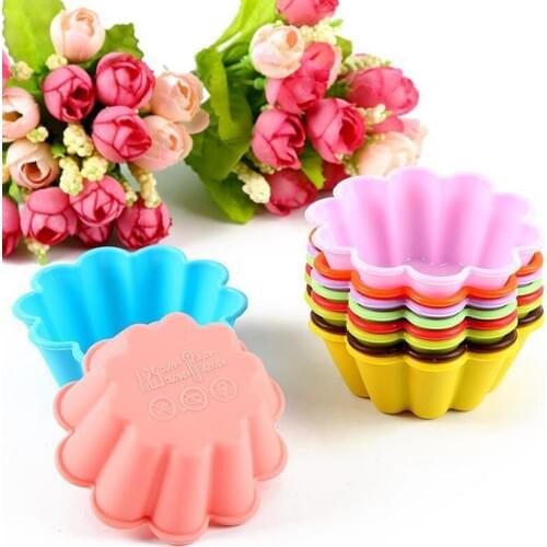 7cm Flower Cake Mold Pudding Grade Silicone Cake Mold/Cupcake Mold /Baking Mould Bakeware Random Color 500pcs ZA5742