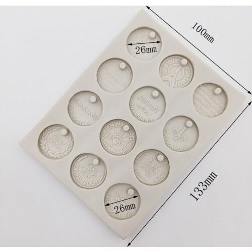 Minsunbak Badge Pendant Chocolate Silicone Mold DIY Car Pendant Decoration Making Tool Aromatherapy Hanging Piece