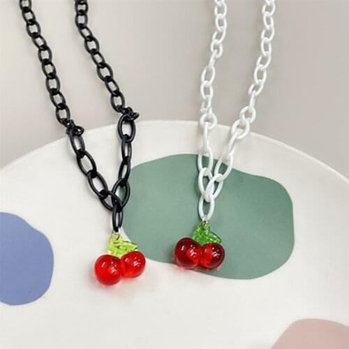 New Fashion Harajuku Resin Red Cherry Pendant Necklace for Women Girls Neck Chains Jewelry Lovely Fruit Chokers Necklaces Party