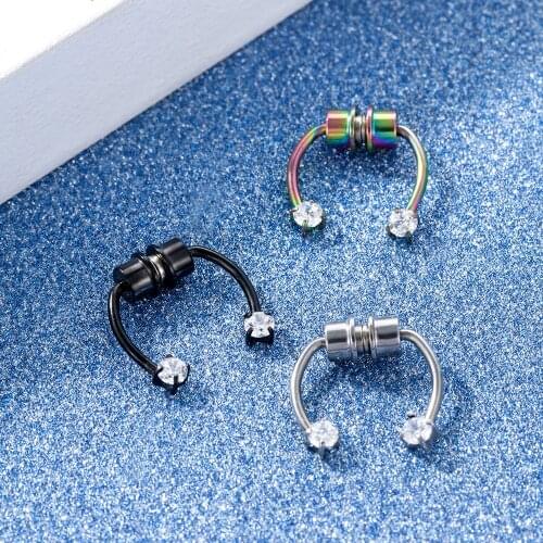2021 Fake Piercing Nose Ring Alloy Nose Piercing Hoop Septum Rings for Women Body Jewelry Gifts Fashion Magnetic Fake Piercing