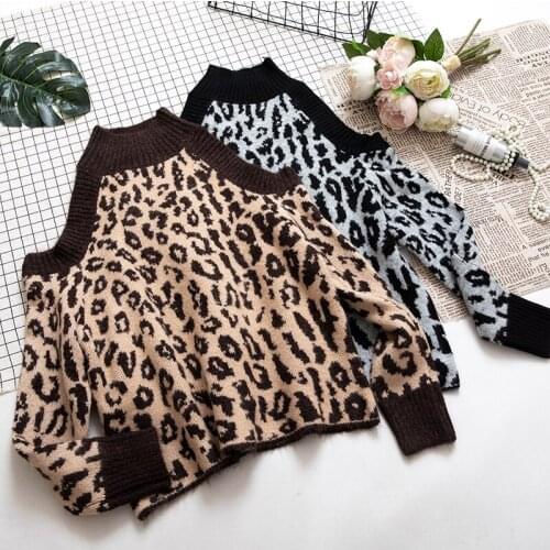 Leopard Off-the-shoulder Sweater Female Winter Sexy High Collar Long-sleeved Slim Temperament Hooded Warm Sweater Women