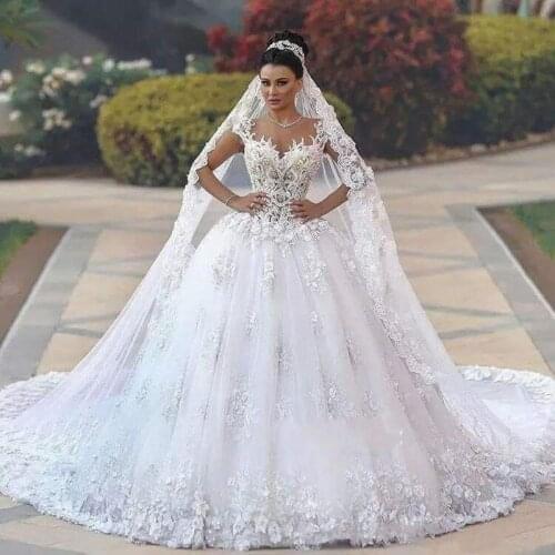 2020 Lasted Design Ball Gown Applique Lace Wedding Dress Floor Length Bridal Gown Illusion Backless Formal Prom Vestido de Noiva