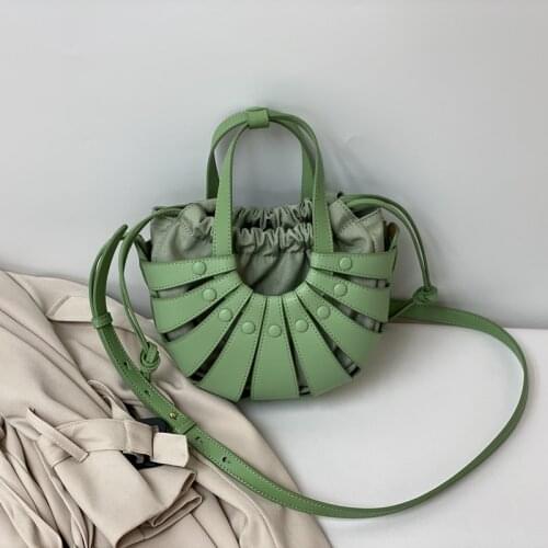 2021 New Beach Shell Package Hollow Out Two-In-One Handbag For Lady Designer Luxury Womens Genuine Leather Shoulder Bag