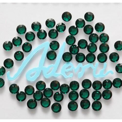 Aderu emerald 731 super shiny lead free crystal hot fix rhinestone for nail ornament garment shoe scarf phone car decoration