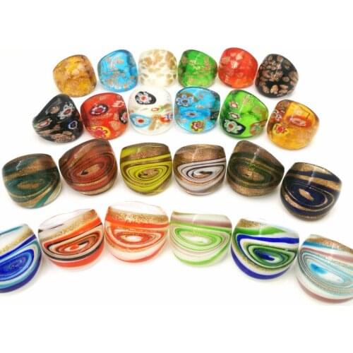 30pcs/Lot Wholesale Randomly Mixed With Coloured Glaze Rings Murano Hot Gold Foil Color Lampwork Ring For Women More 17-19 mm