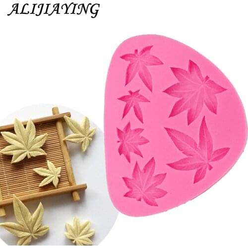1Pcs DIY Maple Leaf Cupcake Silicone Baking Mold Christmas Fondant Cake Decorating Tools Gumpaste Chocolate Clay Molds D0759