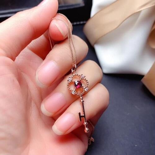 Grace lovely Clover key S925 silver natural red garnet gem necklace natural gemstone pendant woman girl party gift jewelry