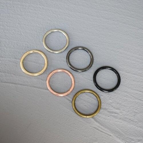 100 Pcs 30mm Alloy O Ring Unwelded Key Ring Belt Strap Dog Chain Buckle Clip Trigger Bag buckle metal Accessories 30-O