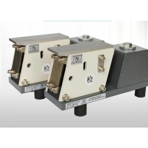 YQ100Z Counterweight Direct Vibration Feeder Linear Vibrator Vibrating Disk Electromagnetic Automatic Feeder Horizontal Feeding