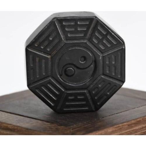 Hongshan culture archaize black iron meteorite gossip pendant statue