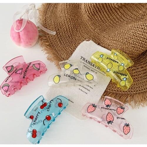 Women sweet Fruit Shape Hair Claws Clip transparent Cheery Strawberry Acrylic Hairpins Catch Clip Girl Sweet Hair Accessories