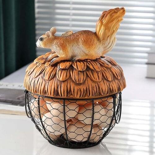 Squirrel Ceramic Chicken Egg Basket Organizer Creative Home Kitchen Egg Storage Holder Wire Fruit Container Decoration Oraments